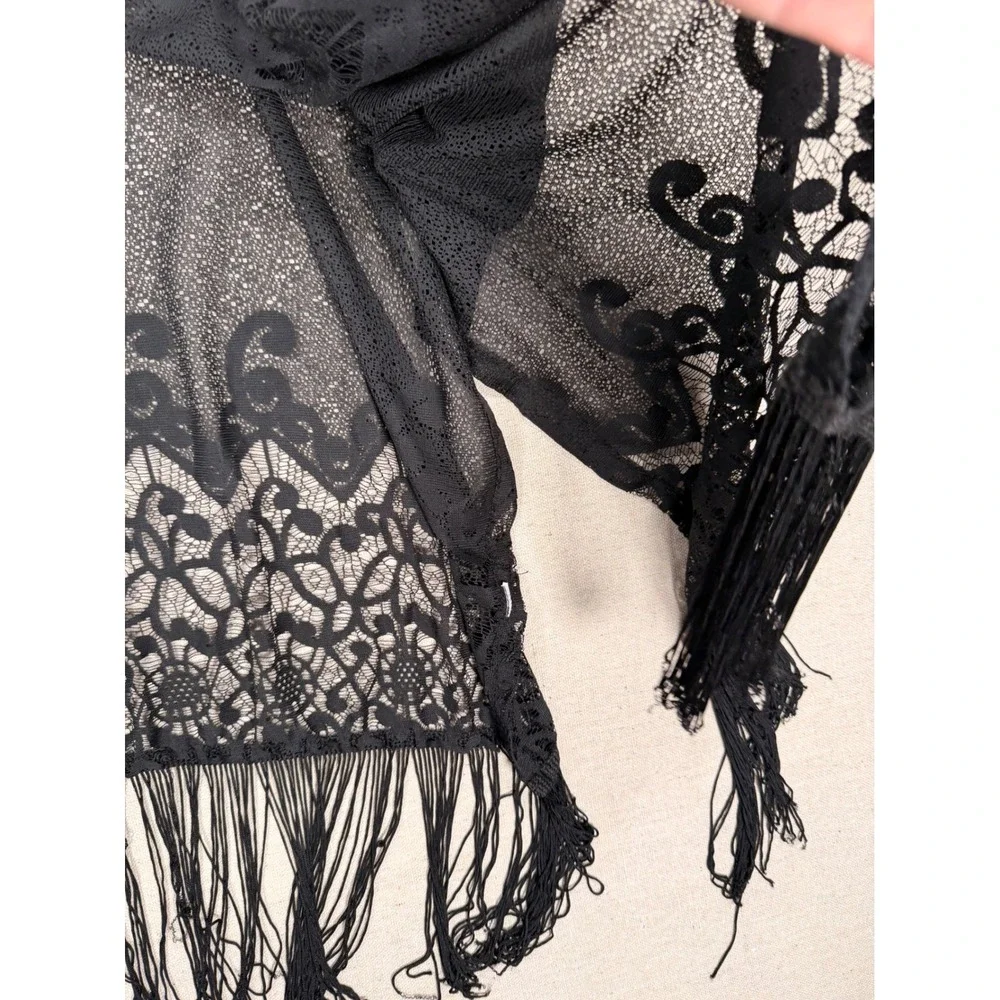 Charlotte Russe Black Lace Fringe Kimono Wrap Open Front Cardigan Small Boho